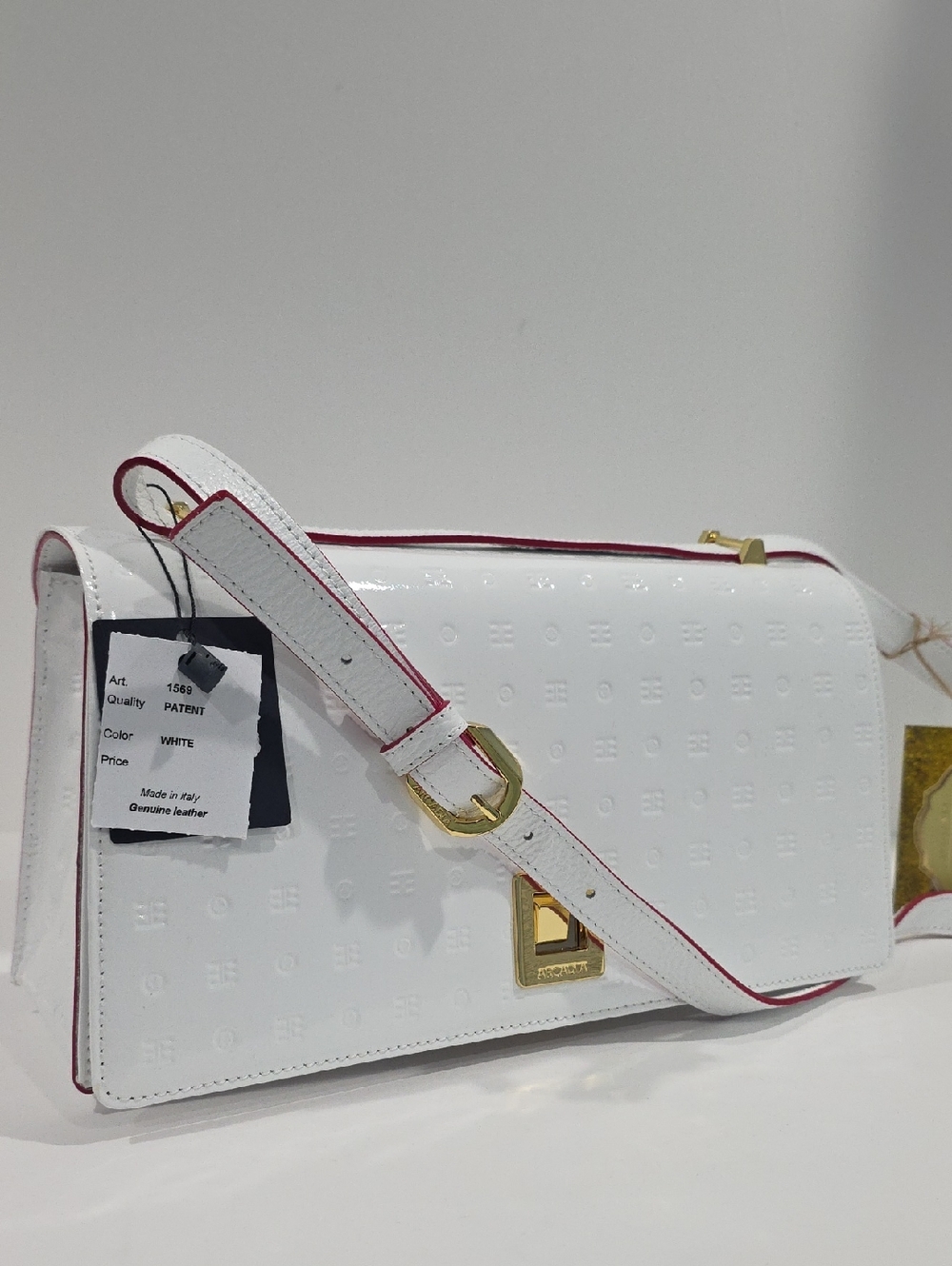 NWT ✅ ARCADIA White Patent Leather Crossbody Shoulder Bag #1569⭐ NWT